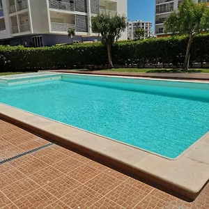 https://apartamento-t-2-res-do-chao.hotelaalgarve.com